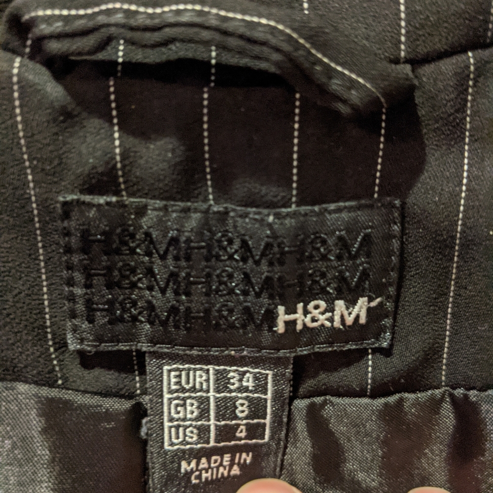 H&M Blazer - Picture 3 of 8